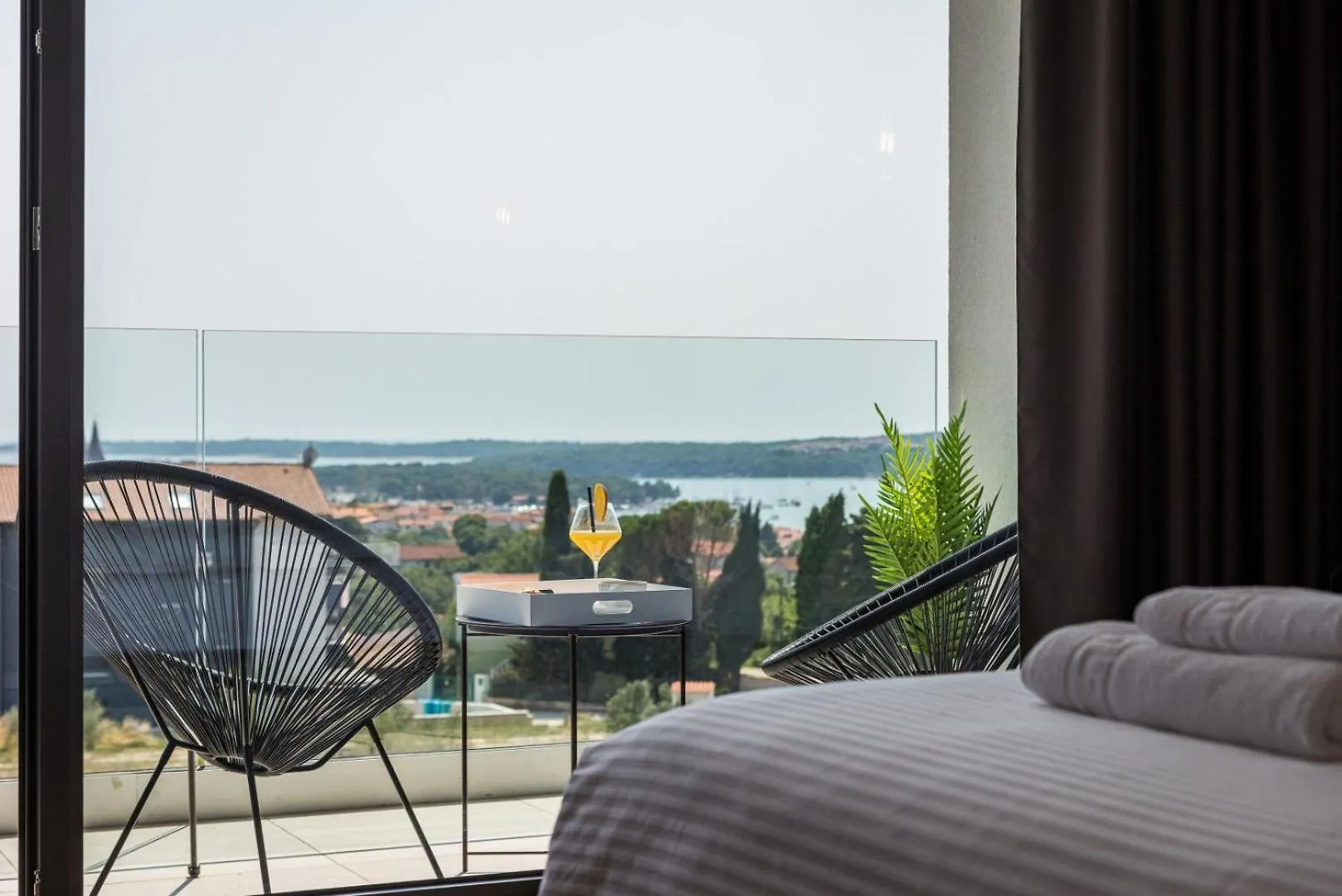 Luxury Taboo Villa & Spa In Medulin For 8 People With Heated Pool- Wellness & Sea View Croatia
