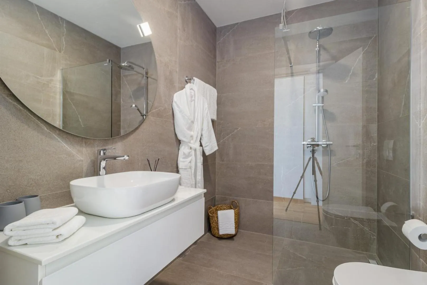 Luxury Taboo Villa & Spa In Medulin For 8 People With Heated Pool- Wellness & Sea View