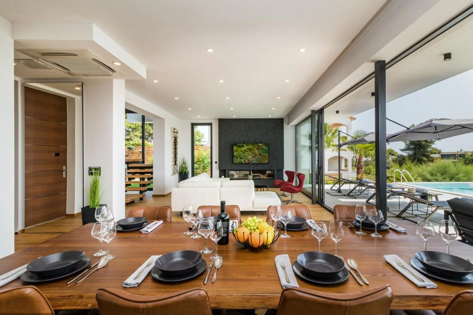 Luxury Taboo Villa & Spa In Medulin For 8 People With Heated Pool- Wellness & Sea View
